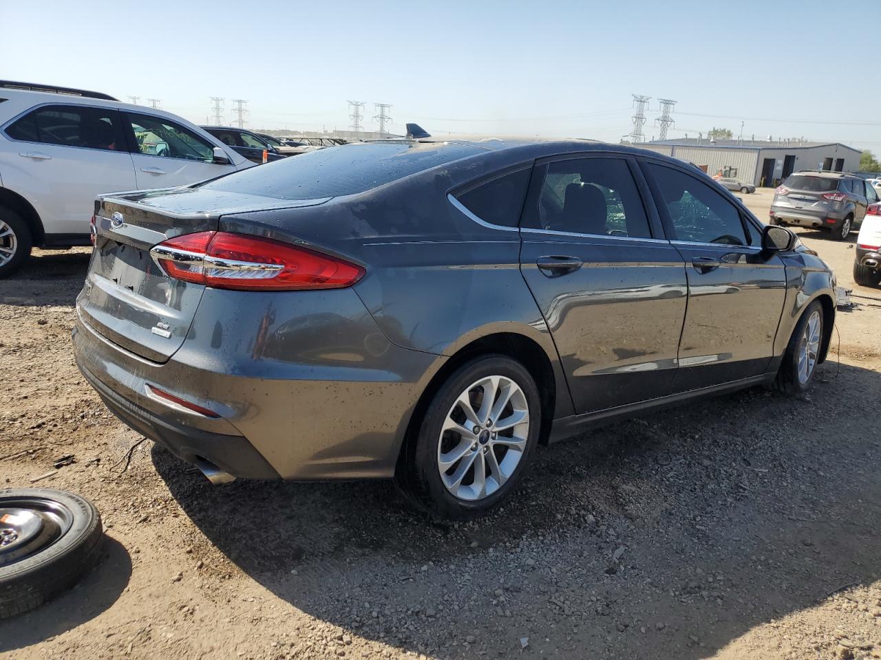 2019 Ford Fusion - Image 3