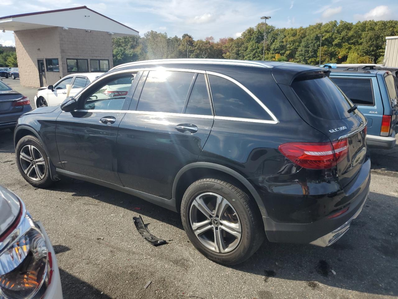 WDC0G4KB3K1005511 2019 MERCEDES-BENZ GLC - Image 2