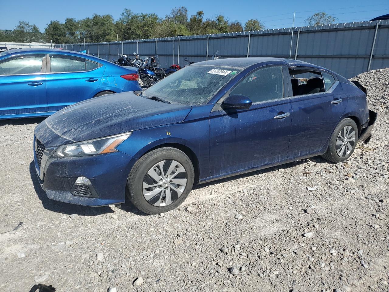 2019 Nissan Altima - Image 1