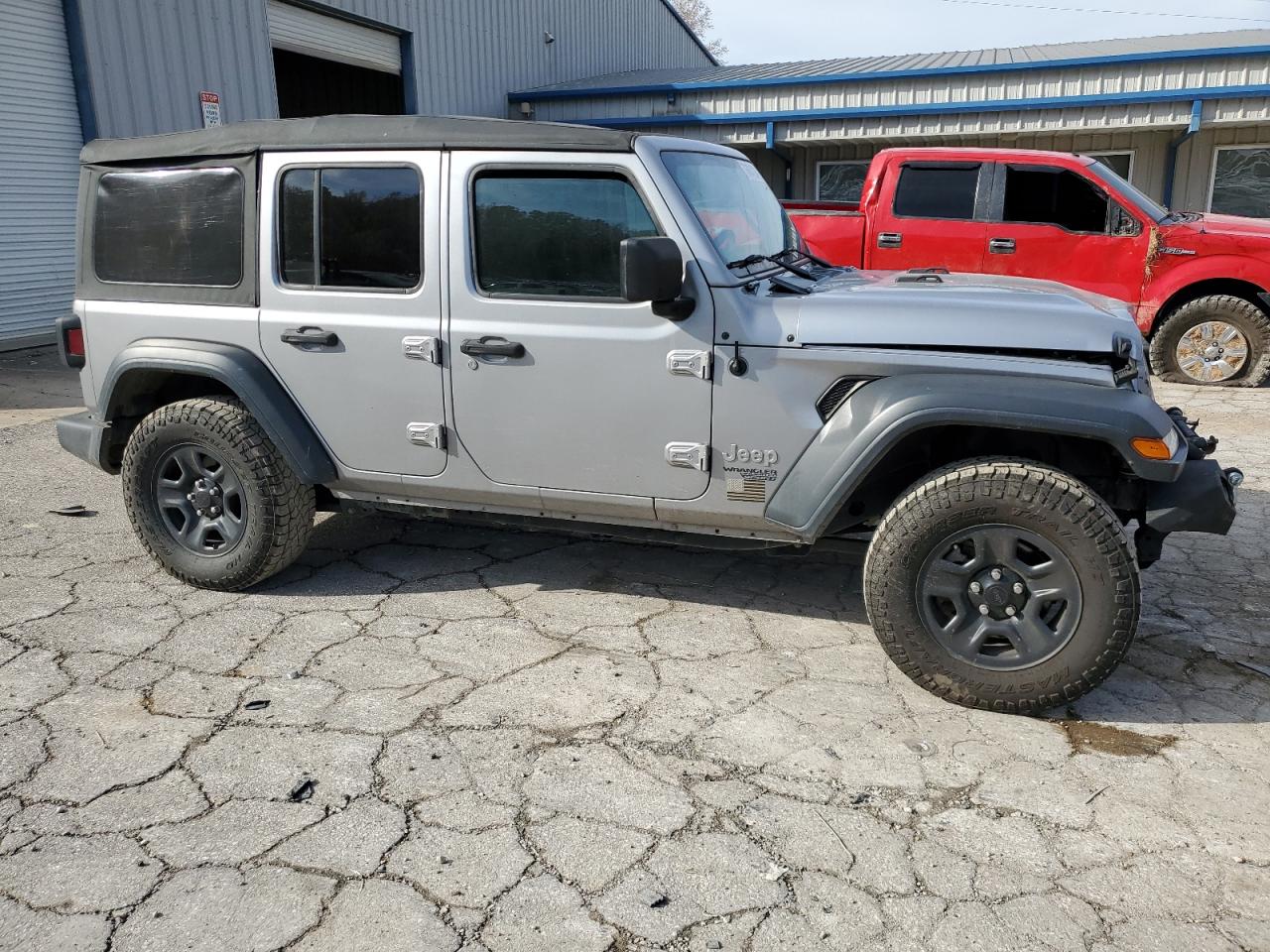 2019 Jeep Wrangler - Image 4