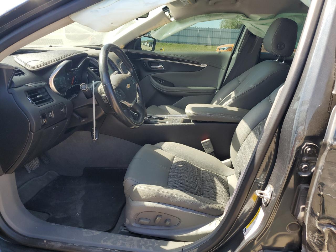 2018 Chevrolet Impala - Image 7