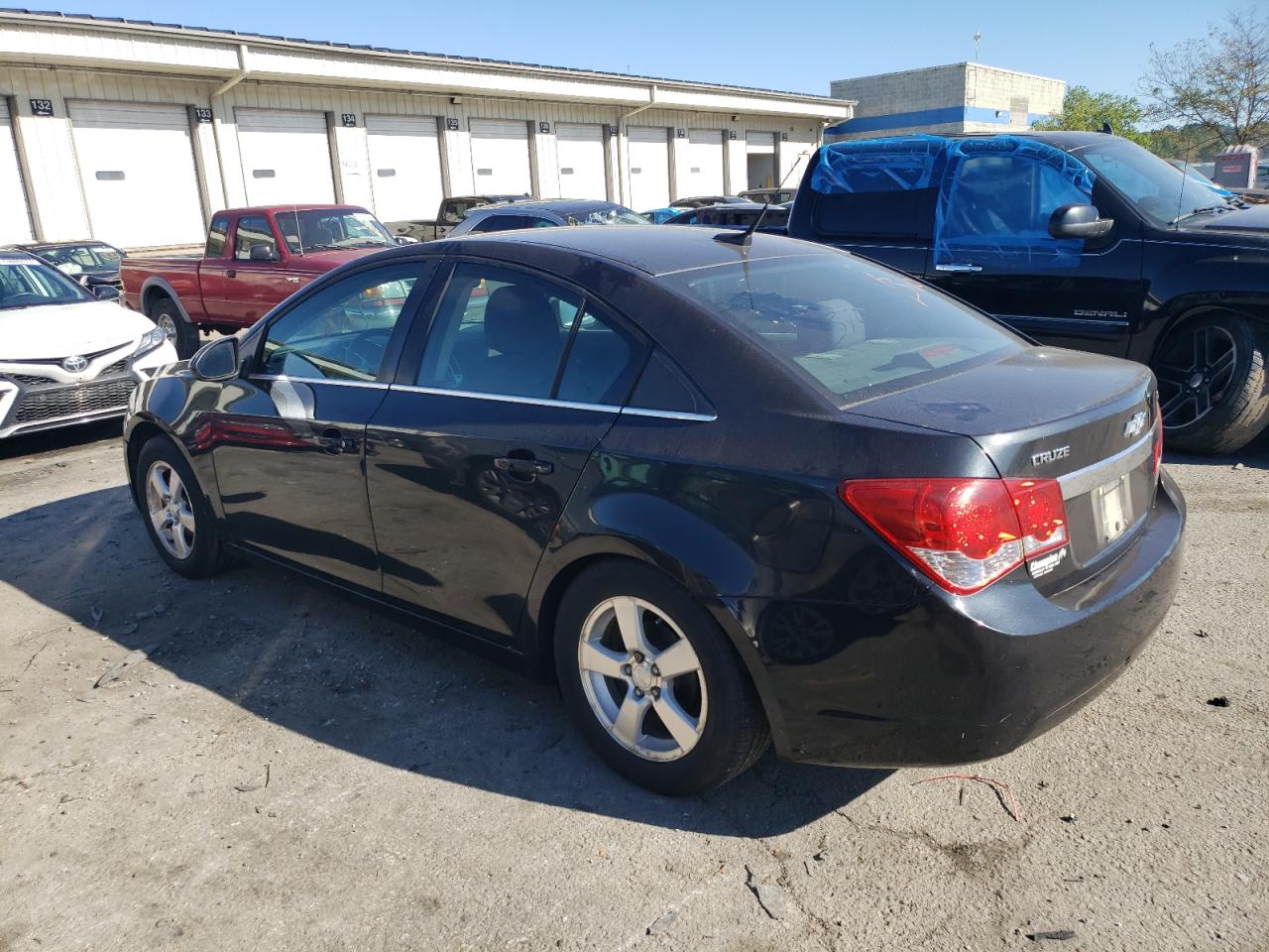 VIN 1G1PC5SB4E7299145 2014 CHEVROLET CRUZE no.2