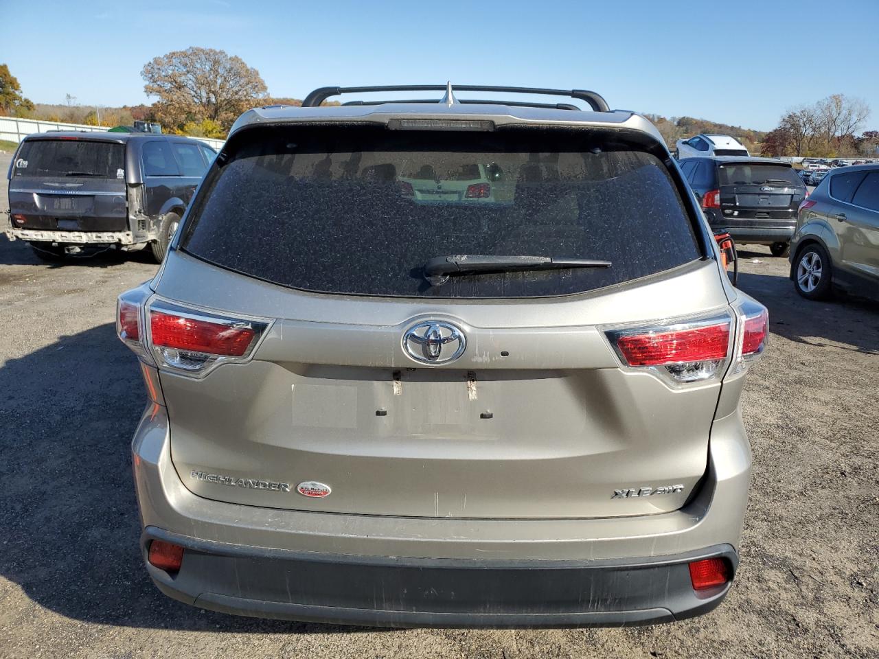 2015 Toyota Highlander Xle VIN: 5TDJKRFH3FS130487 Lot: 77780624