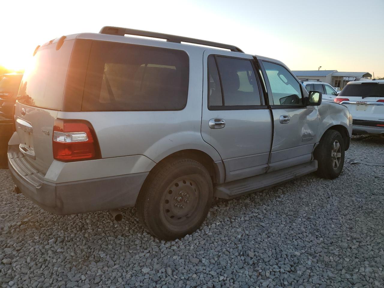 2007 Ford Expedition - Image 3