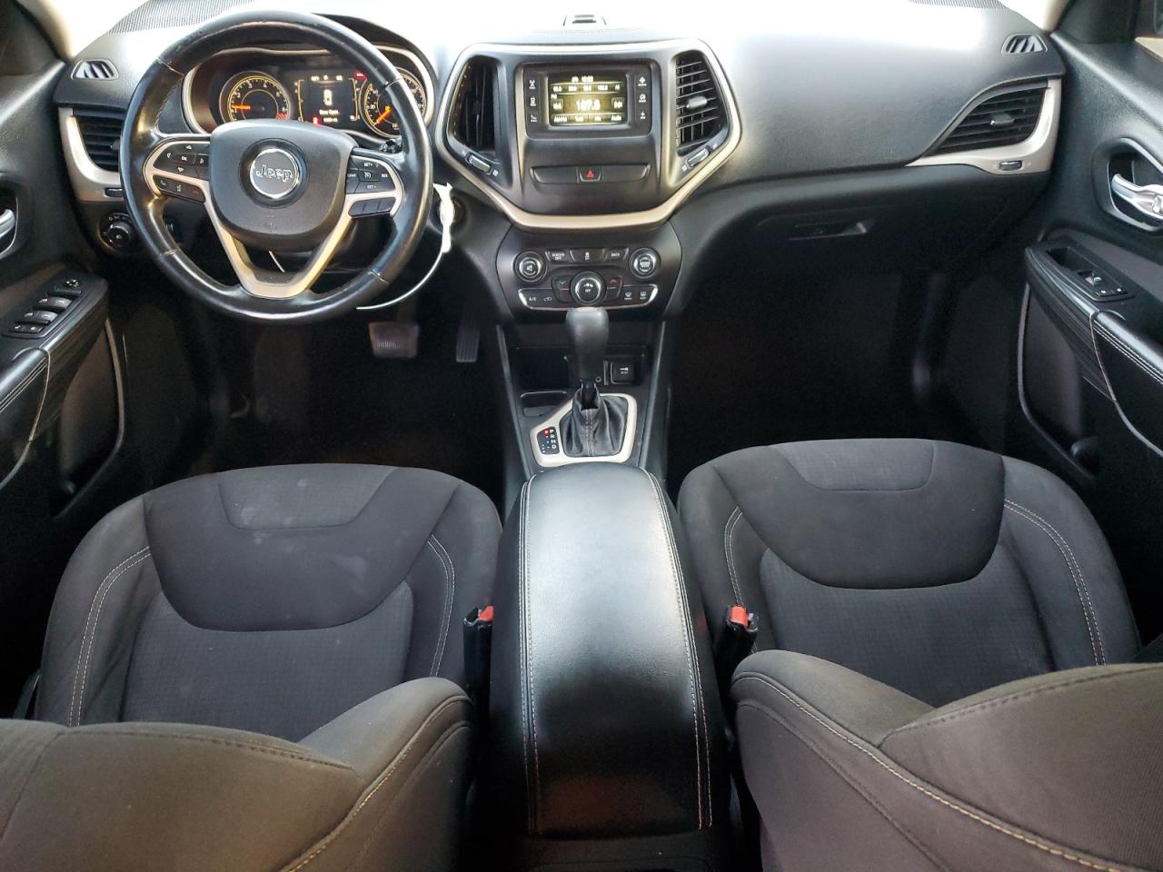 2015 Jeep Grand Cherokee - Image 8