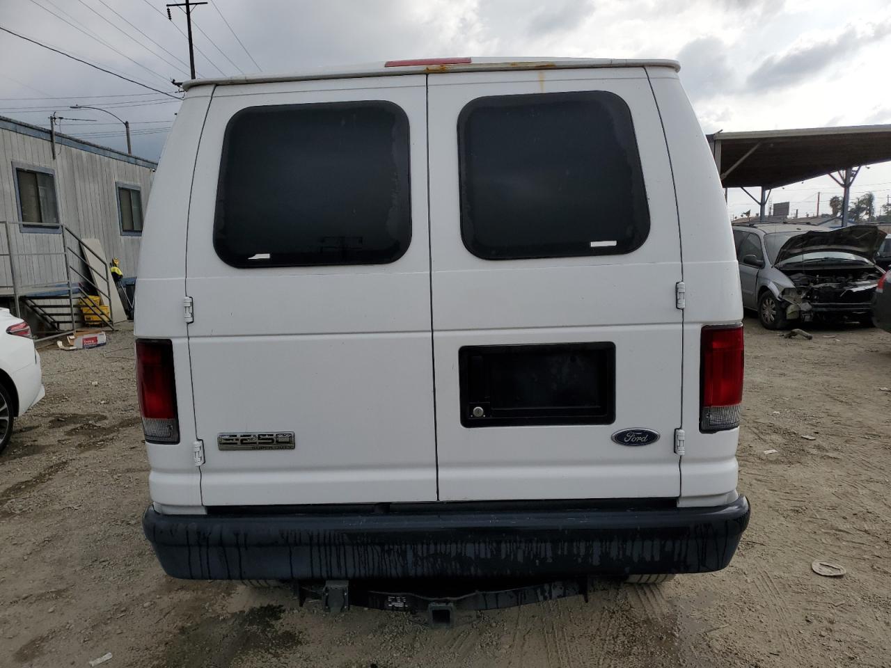 1FTNE24W68DA22493 2008 Ford Econoline E250 Van