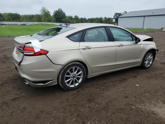  FORD FUSION 2017 Золотой