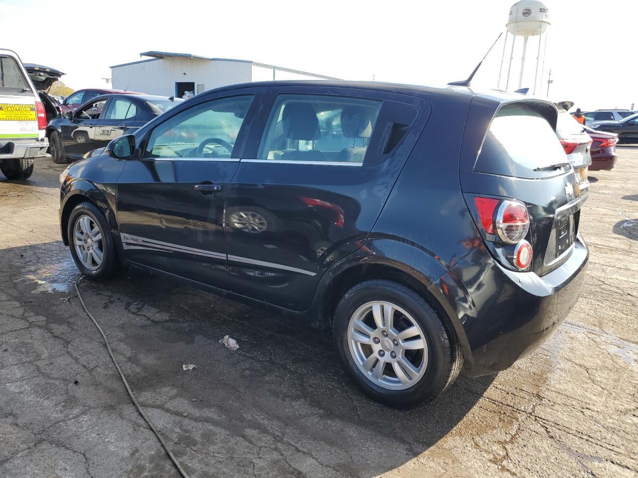 VIN 1G1JC6SH3E4152400 2014 CHEVROLET SONIC no.2