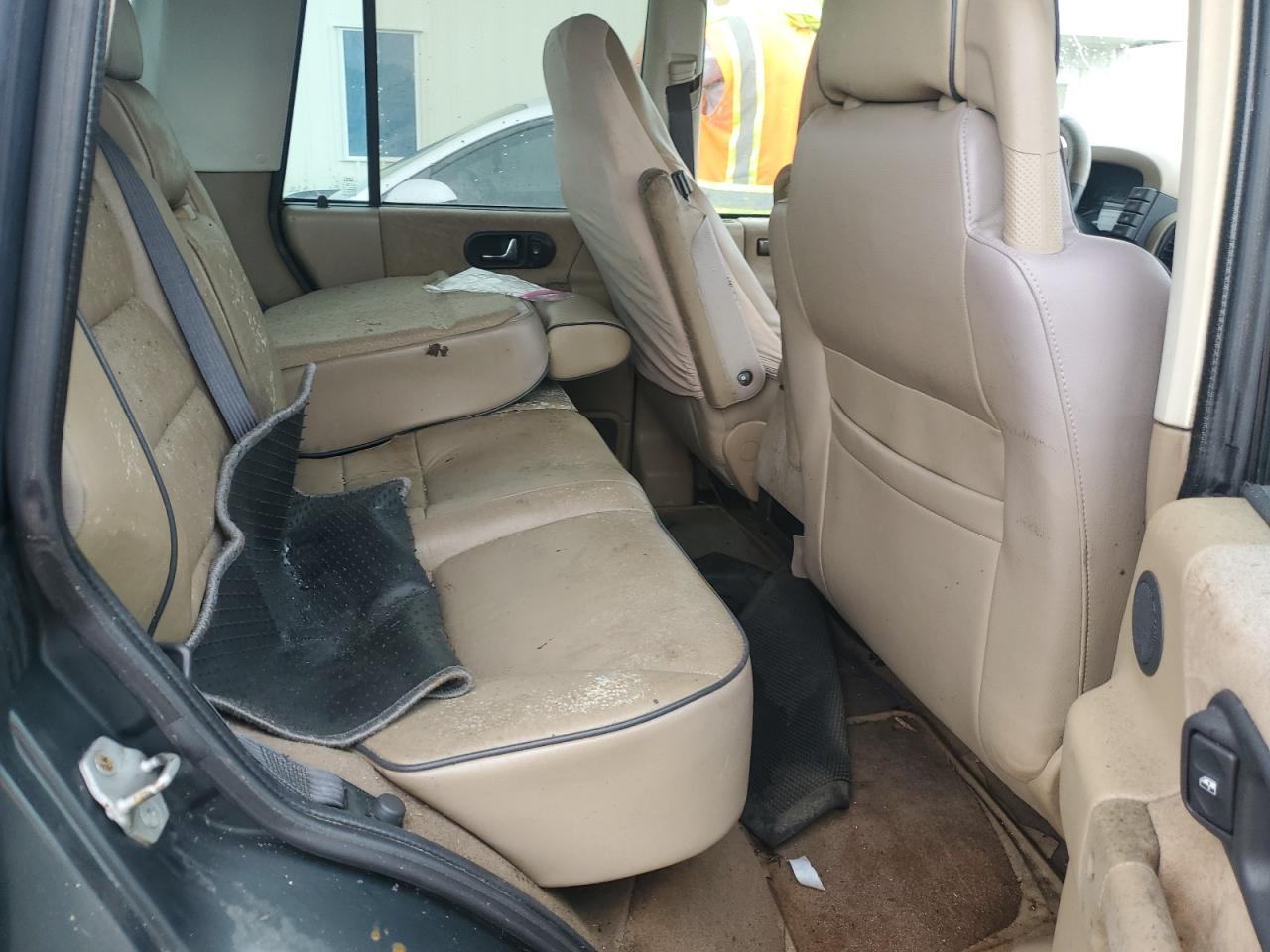 1999 Land Rover Discovery Ii VIN: SALTY1245XA222879 Lot: 74222444