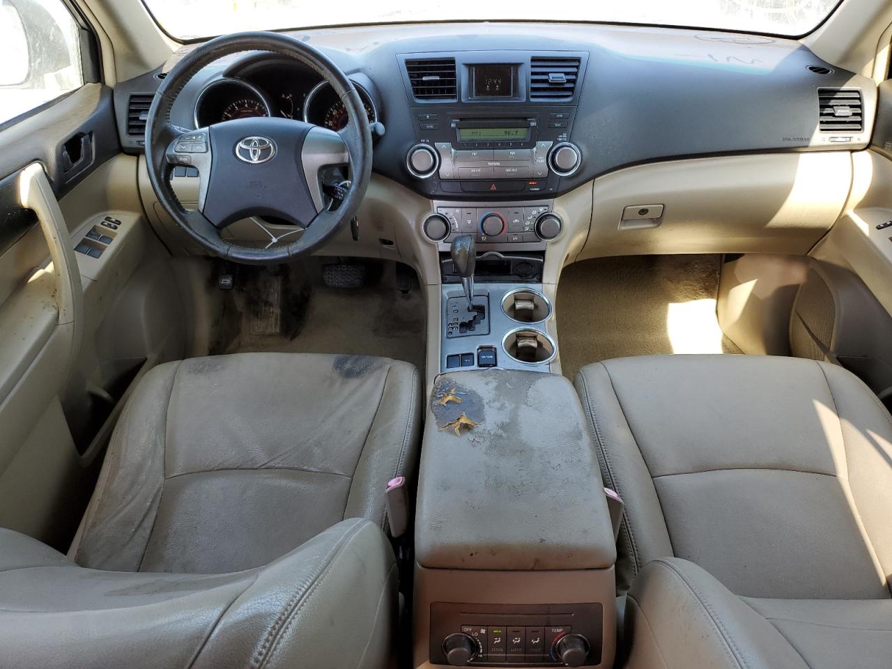 2010 Toyota Highlander - Image 8