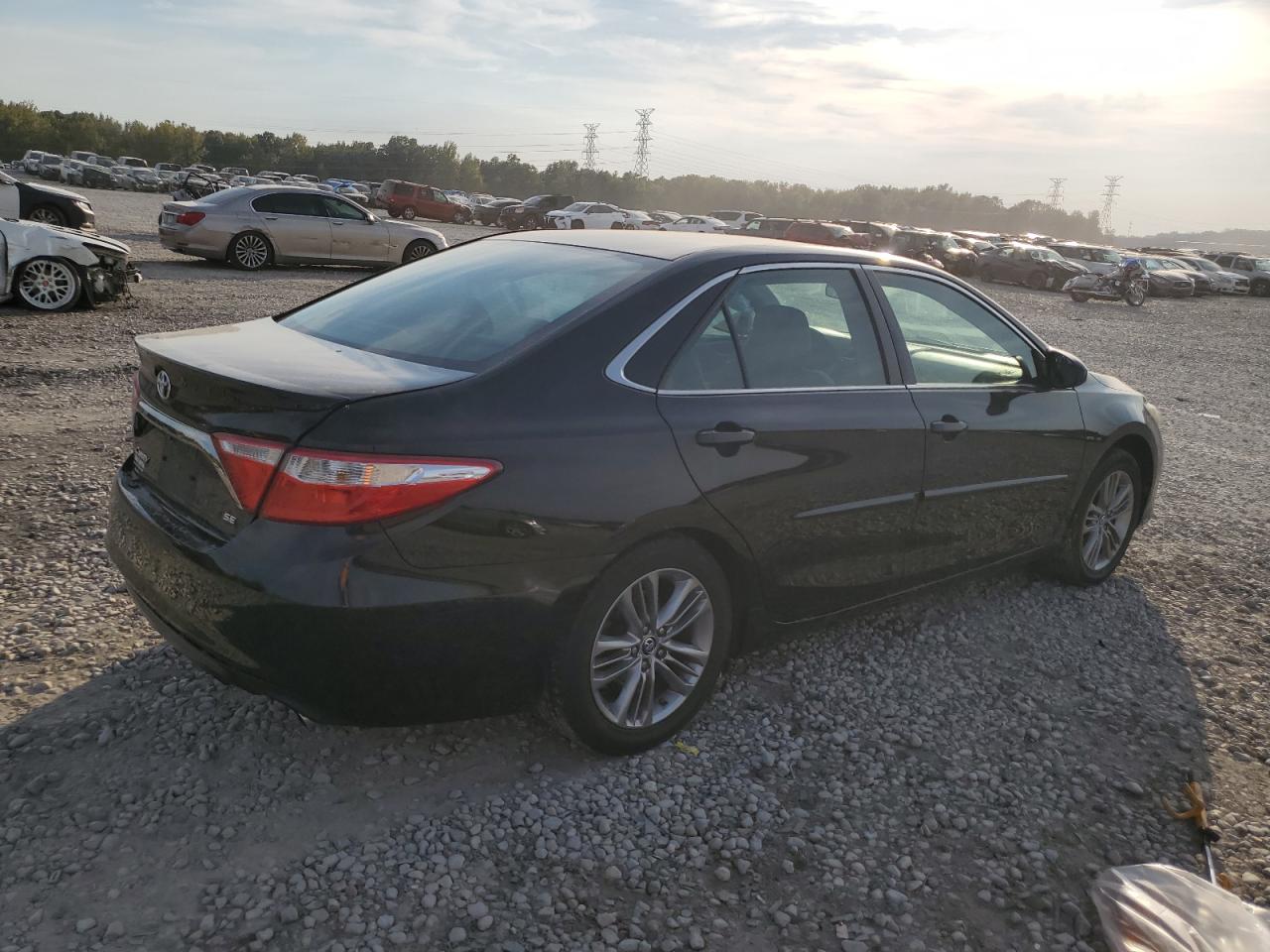 2015 Toyota Camry - Image 3