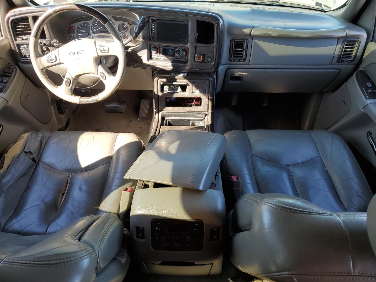 1GKEK63U55J190594 2005 GMC Yukon Denali