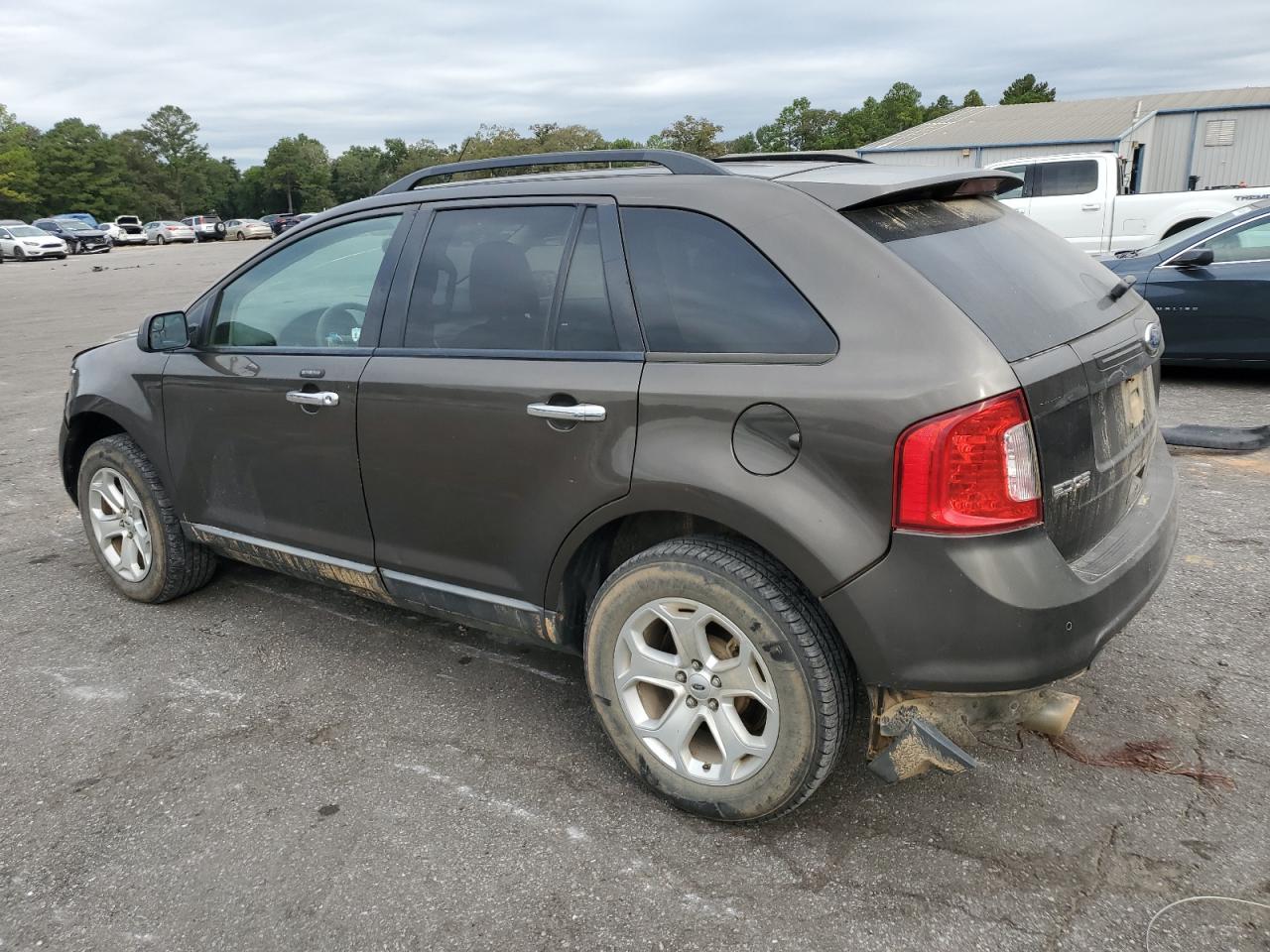 2011 Ford Edge - Image 2