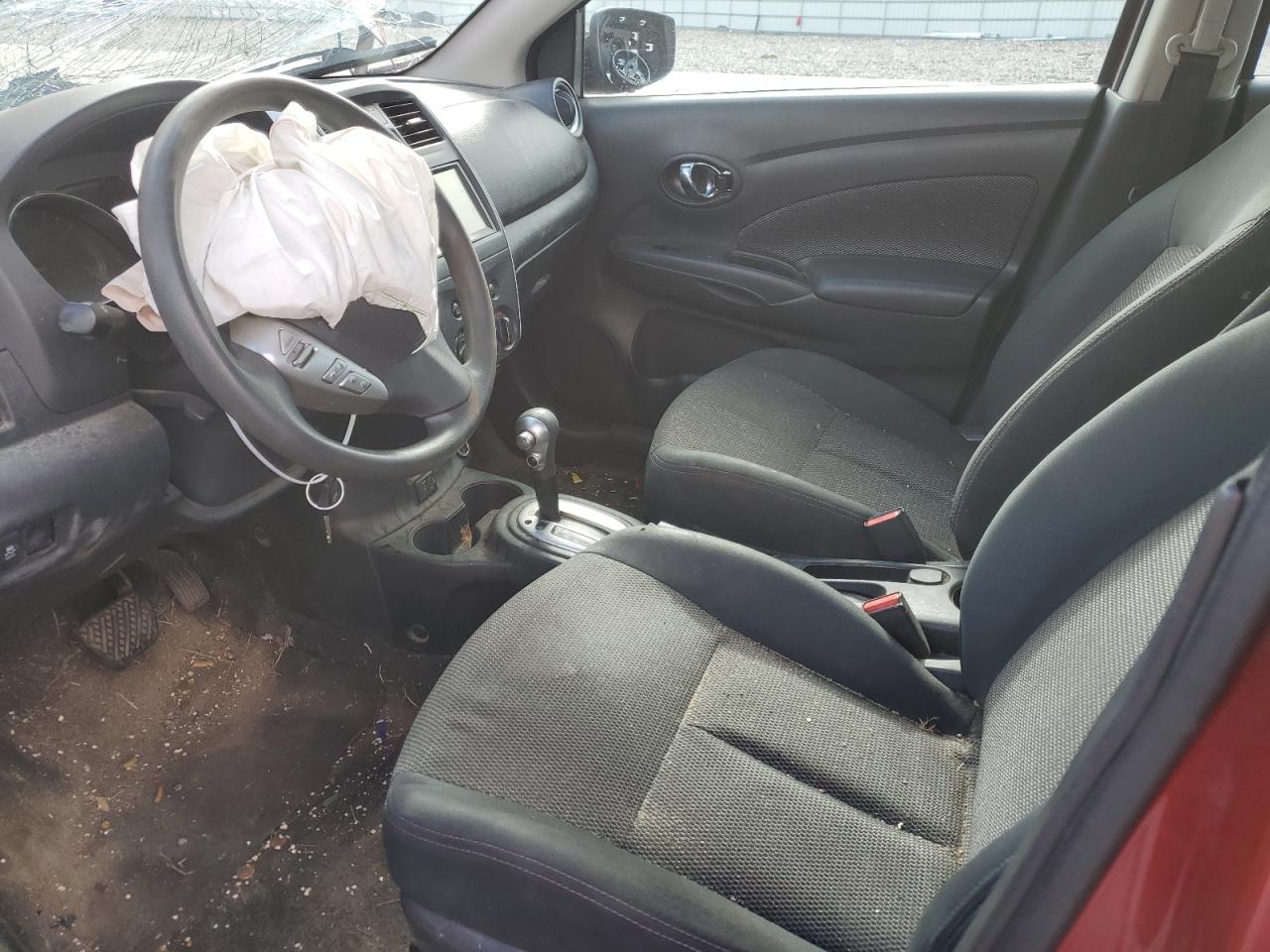 2019 Nissan Versa - Image 7