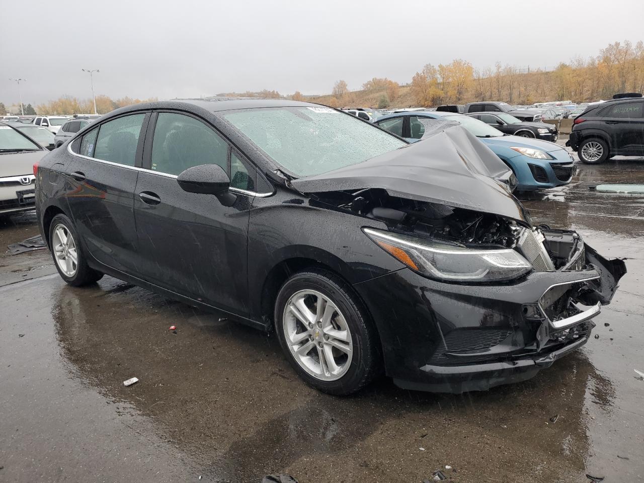 VIN 1G1BE5SM3J7170250 2018 CHEVROLET CRUZE no.4