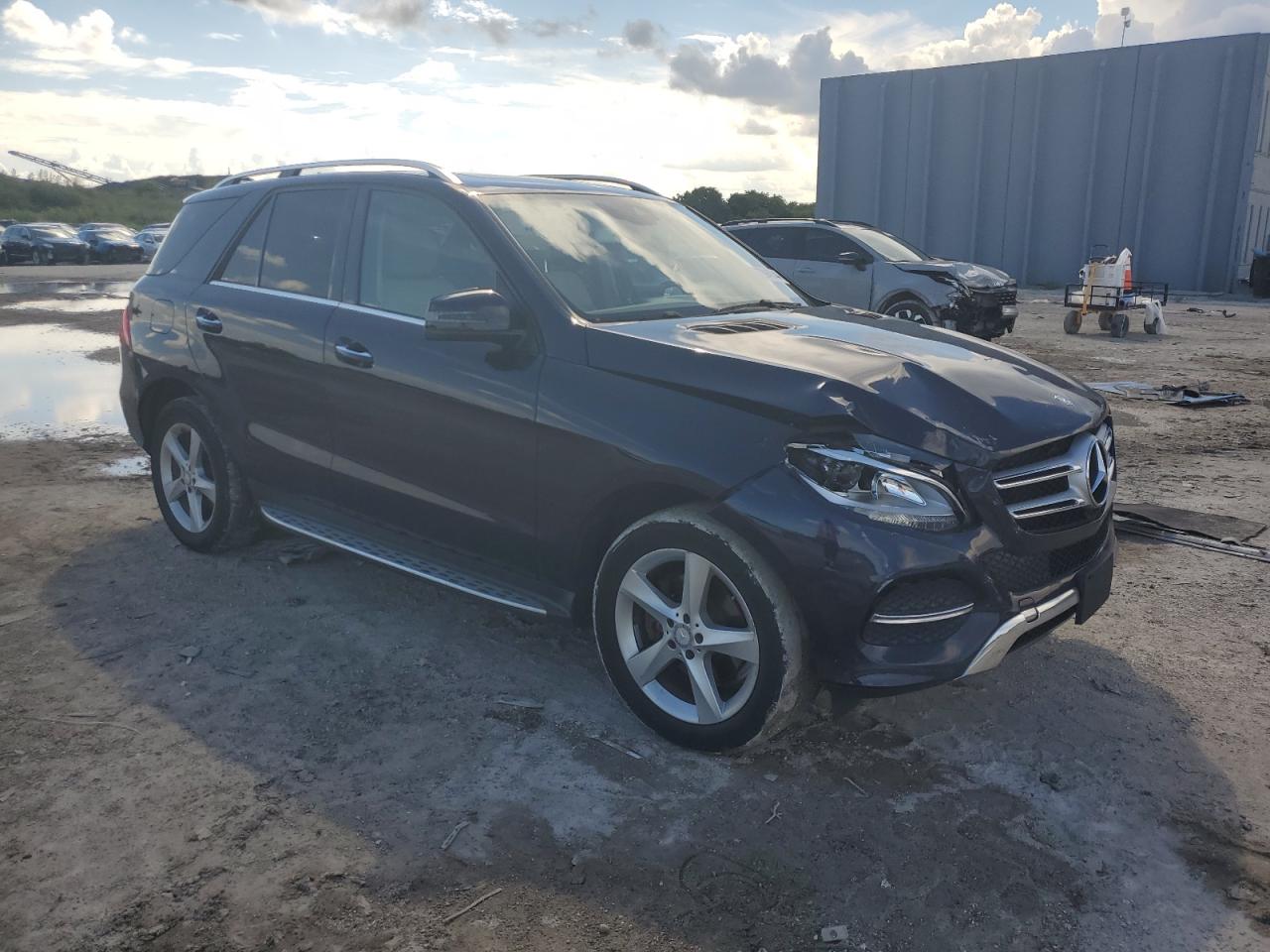 VIN 4JGDA5HB7GA739240 2016 MERCEDES-BENZ GLE-CLASS no.4