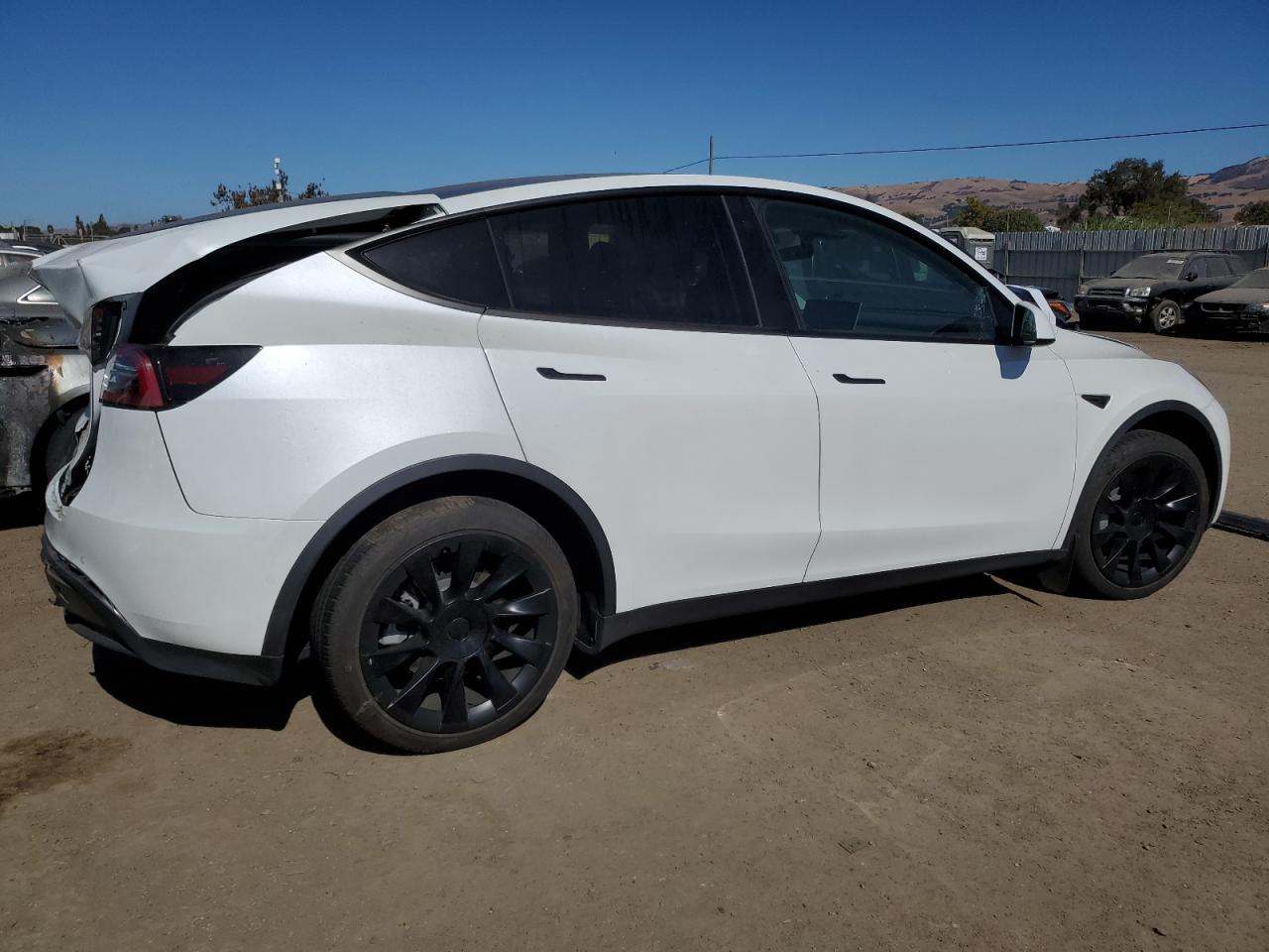 7SAYGDEE2NF544991 2022 Tesla Model Y