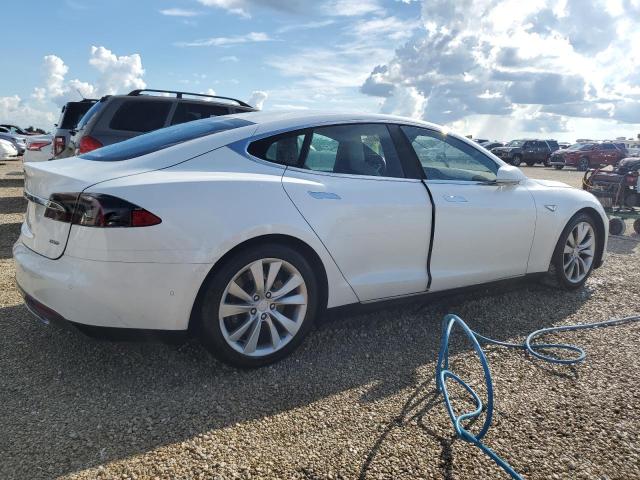  TESLA MODEL S 2016 Белый