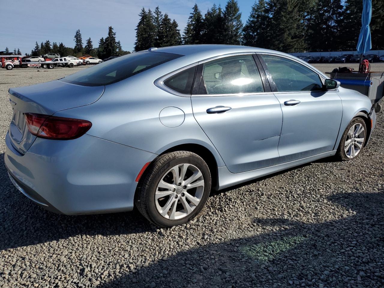2015 Chrysler 200 - Image 3
