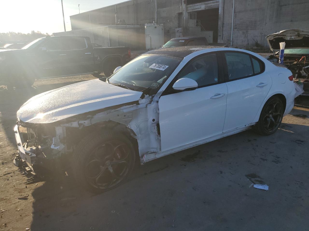 2018 Alfa Romeo Giulia - Image 1