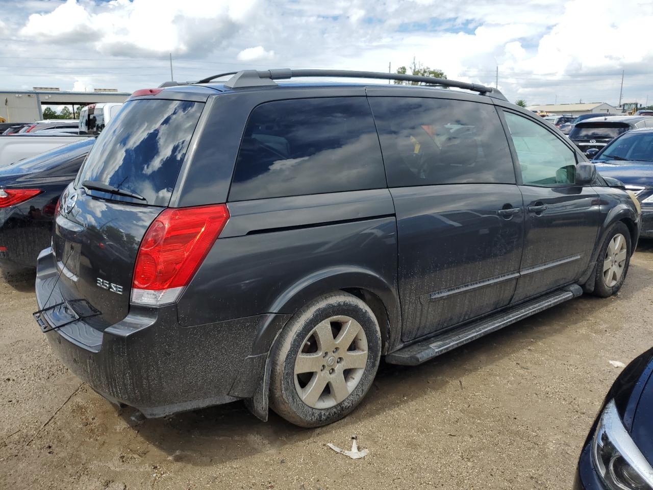 5N1BV28UX4N332934 2004 Nissan Quest S