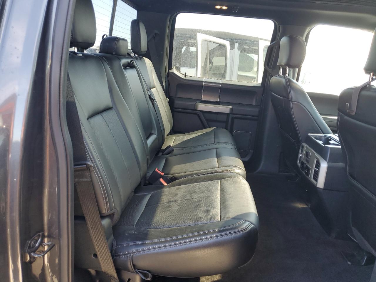 2020 Ford F-150 - Image 10