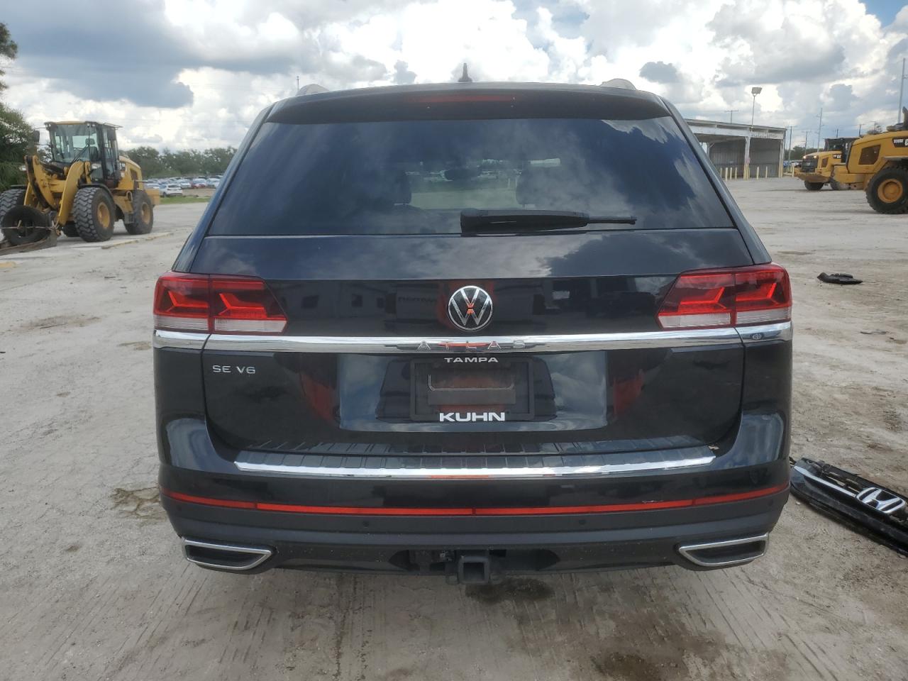 1V2JR2CA1NC565369 2022 Volkswagen Atlas Se