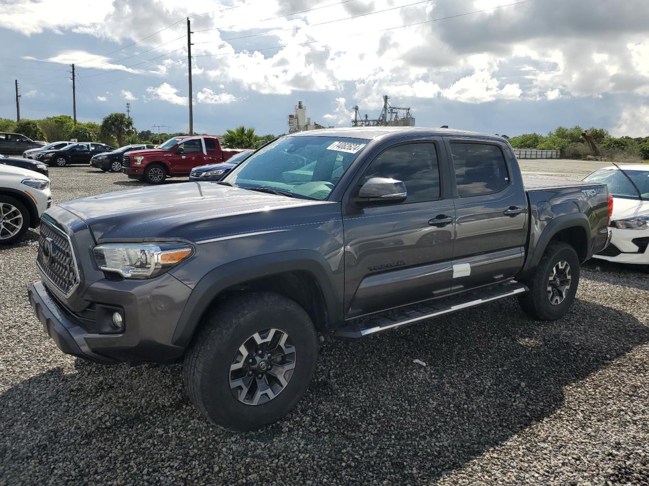 5TFCZ5AN5JX162967 2018 Toyota Tacoma Double Cab