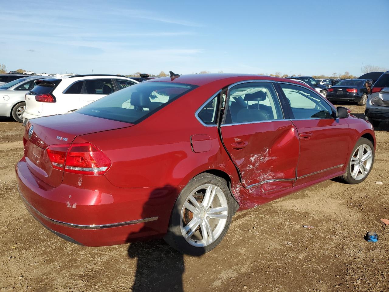 2015 Volkswagen Passat - Image 3