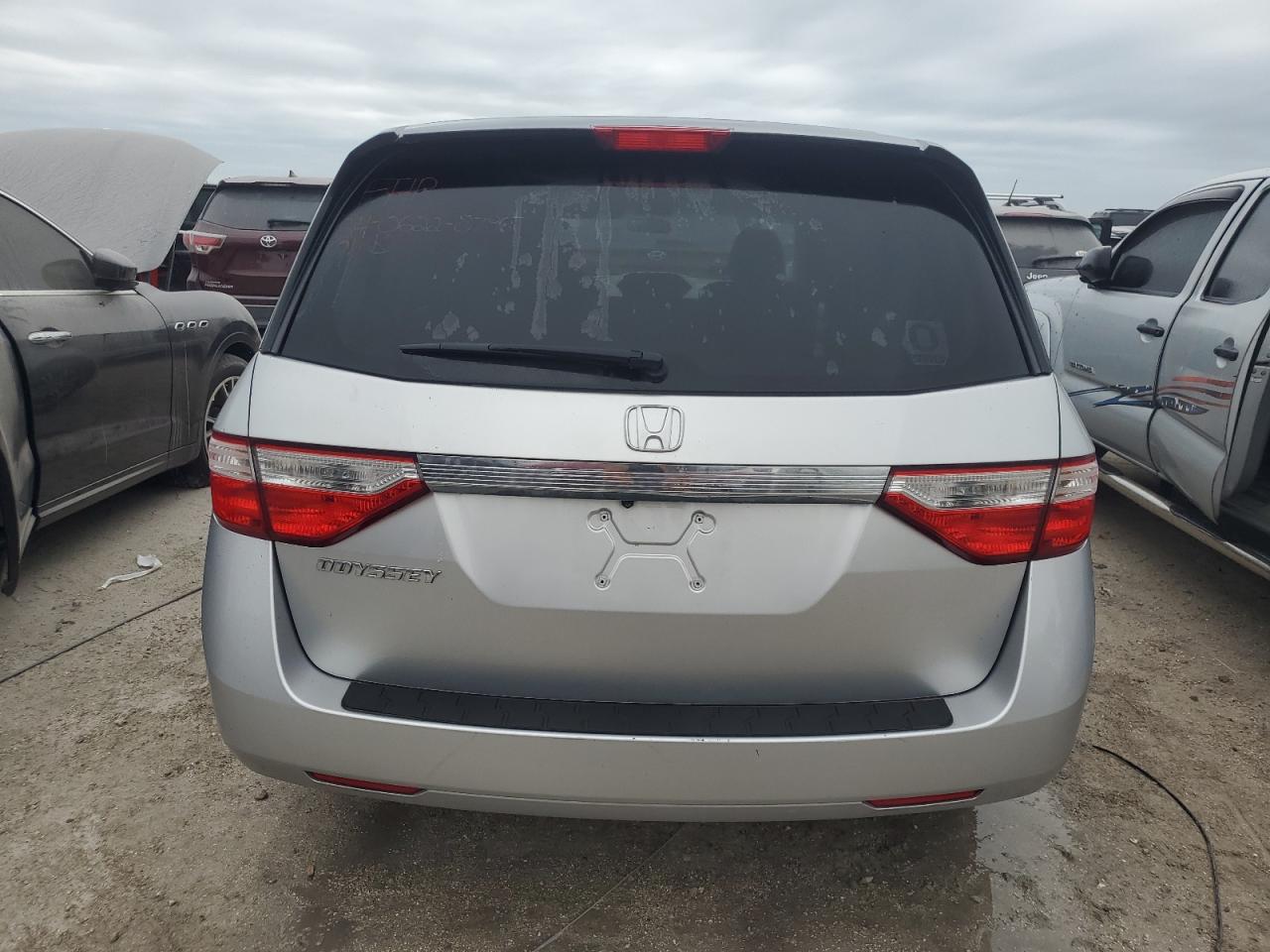 2013 Honda Odyssey - Image 6