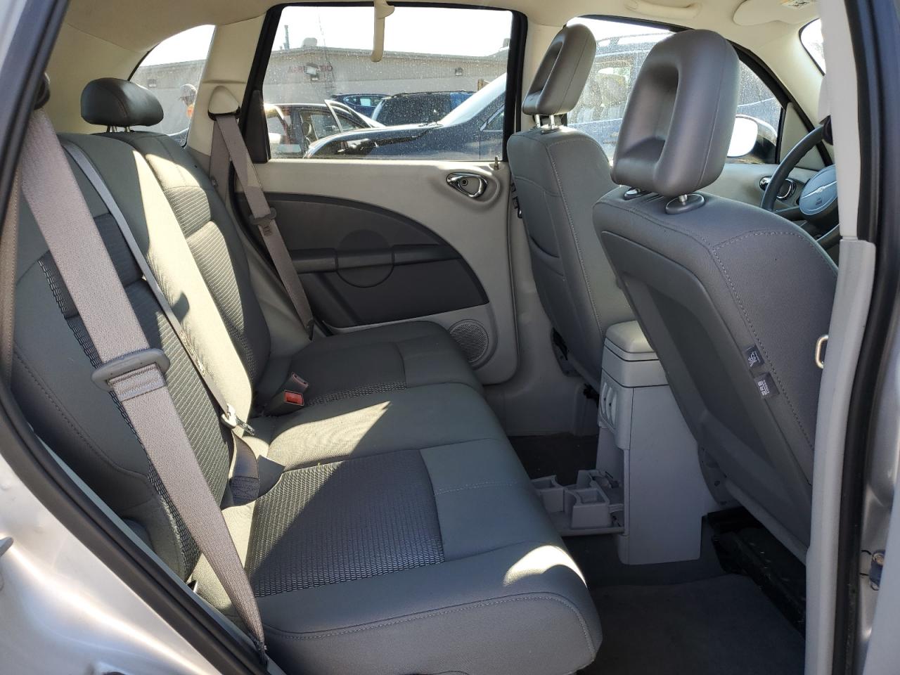 2009 Chrysler PT Cruiser - Image 12