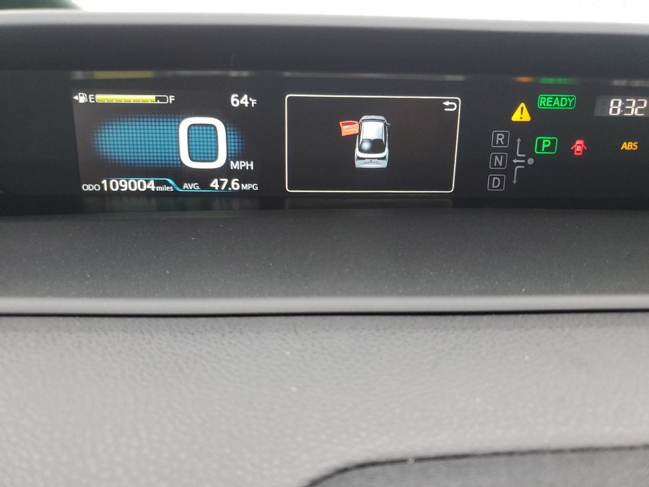 2019 Toyota Prius - Image 9