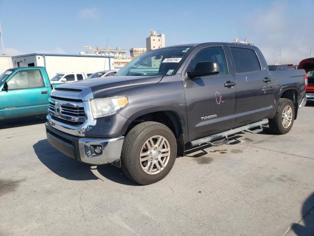 Pickups TOYOTA TUNDRA 2017 Szary