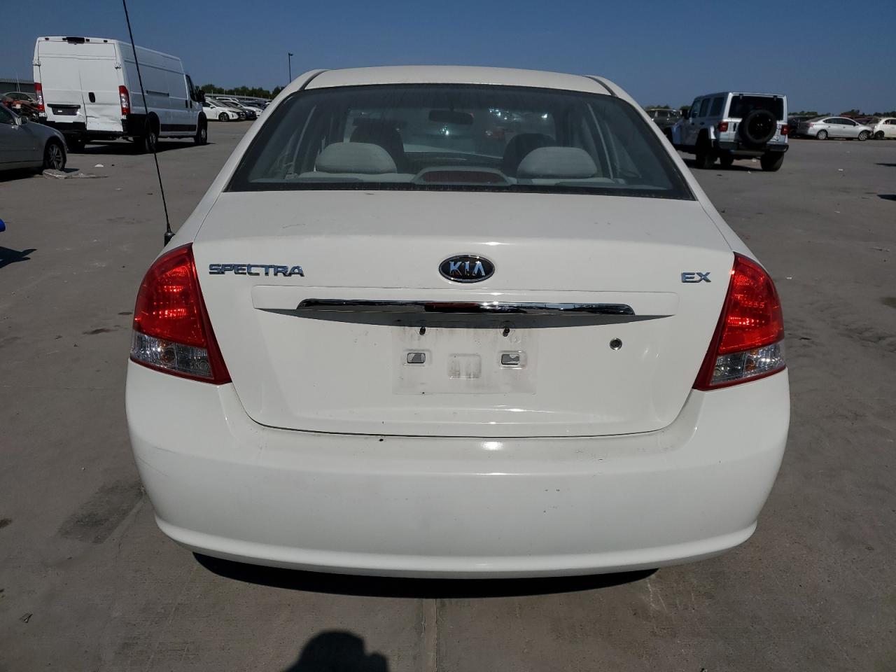 2008 Kia Spectra Ex VIN: KNAFE122985492975 Lot: 75634914