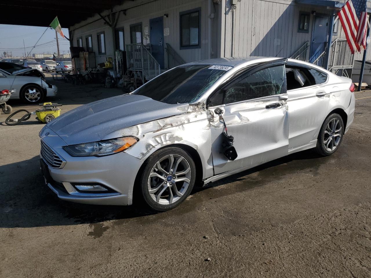 3FA6P0LU4HR265218 2017 FORD FUSION - Image 1