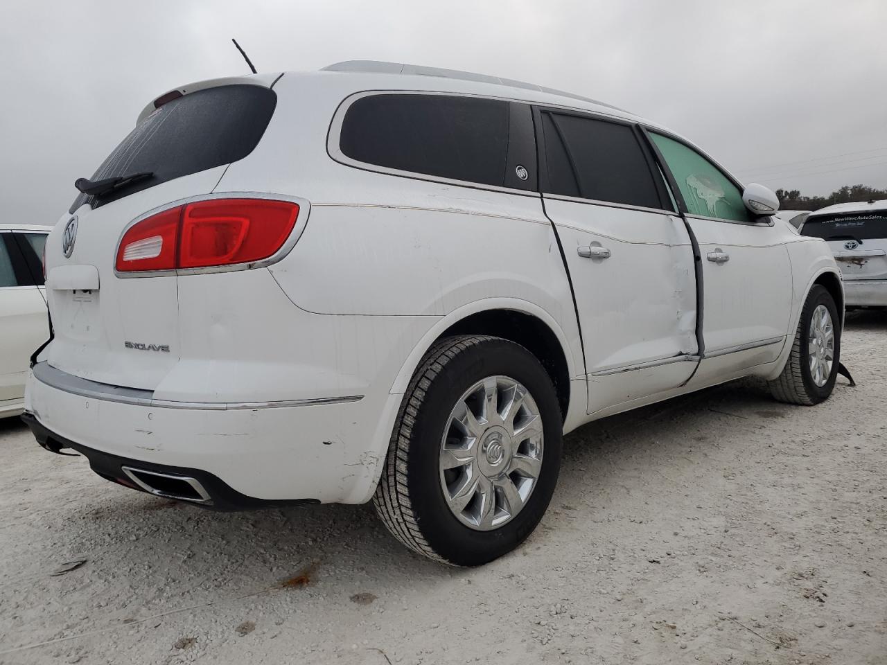 2017 Buick Enclave - Image 3
