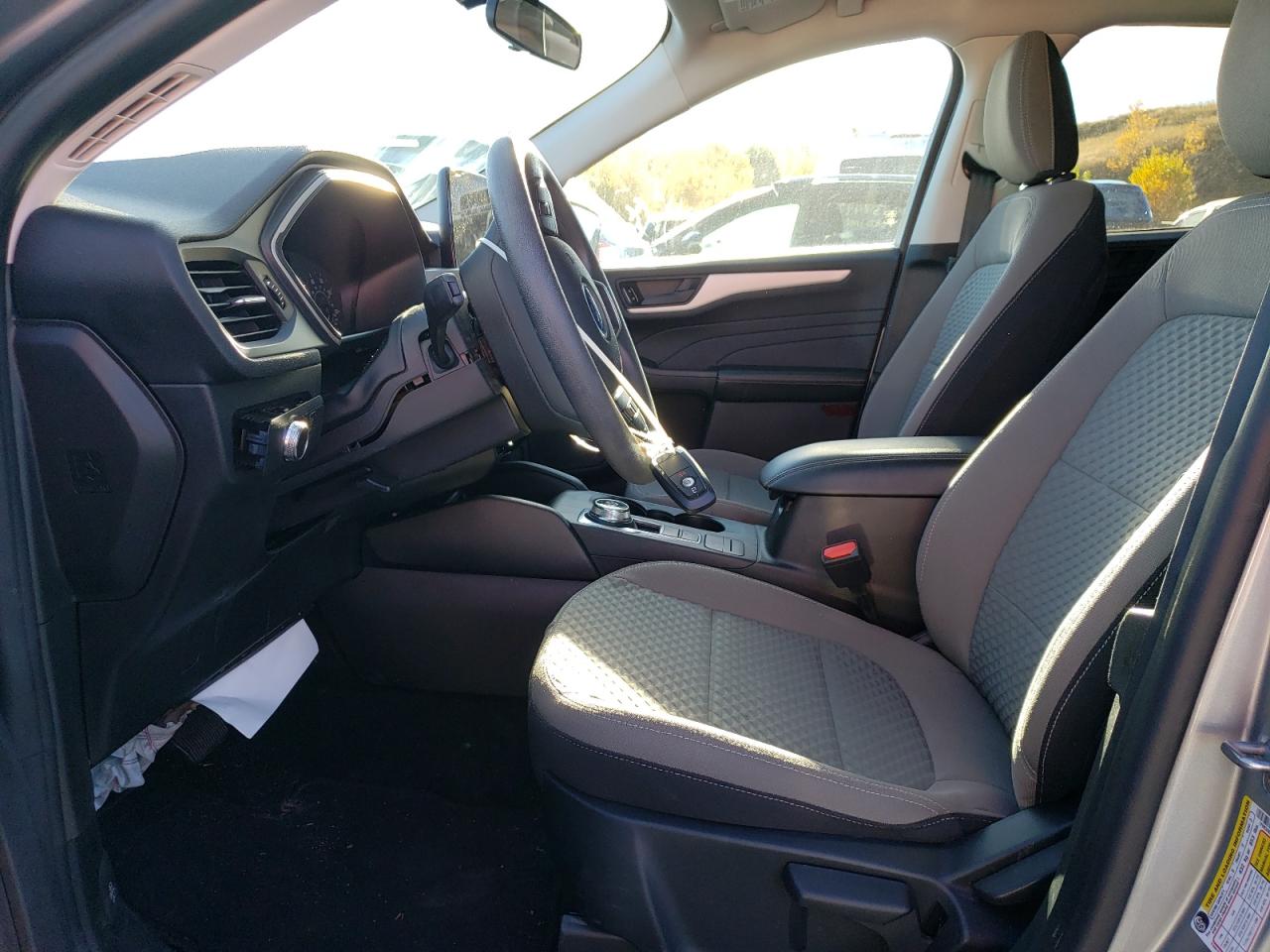 2022 Ford Escape - Image 7