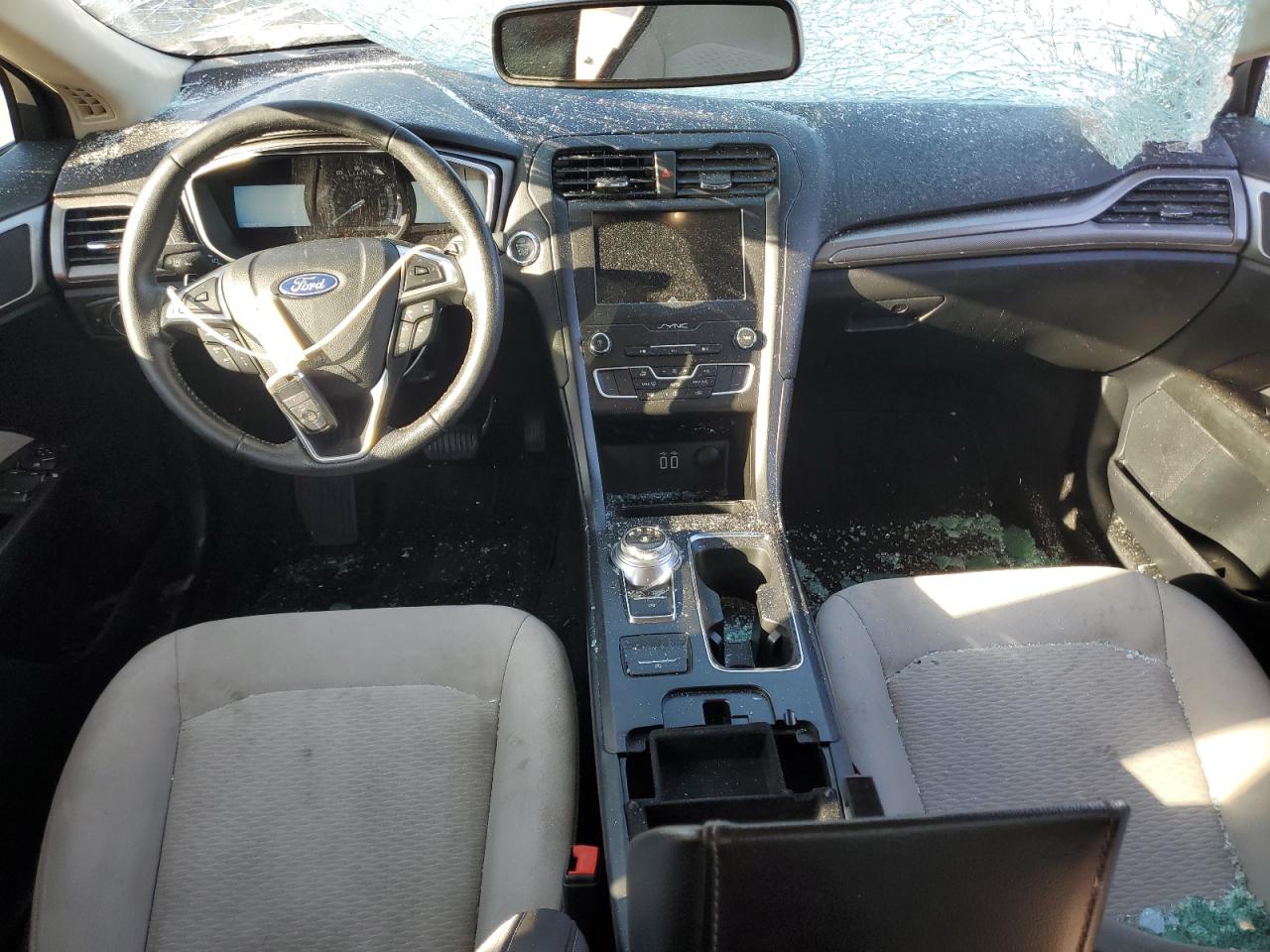 2019 Ford Fusion Se VIN: 3FA6P0HD3KR277084 Lot: 74764274