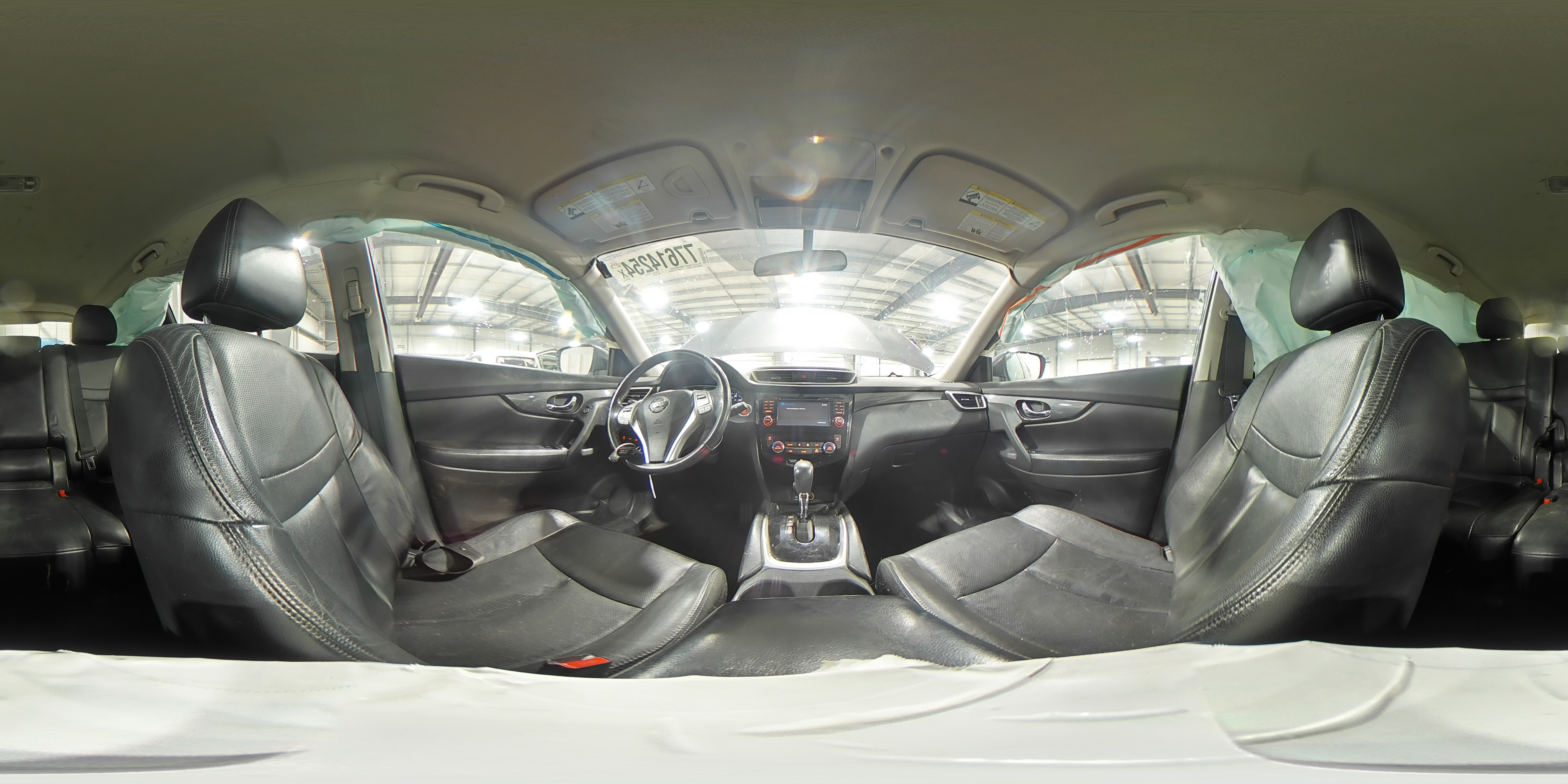 2014 Nissan Rogue - Image 15