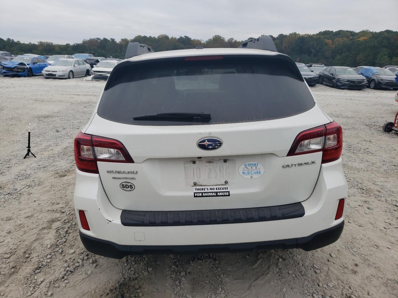 2015 Subaru Outback 2.5I Premium VIN: 4S4BSBECXF3239530 Lot: 78170424