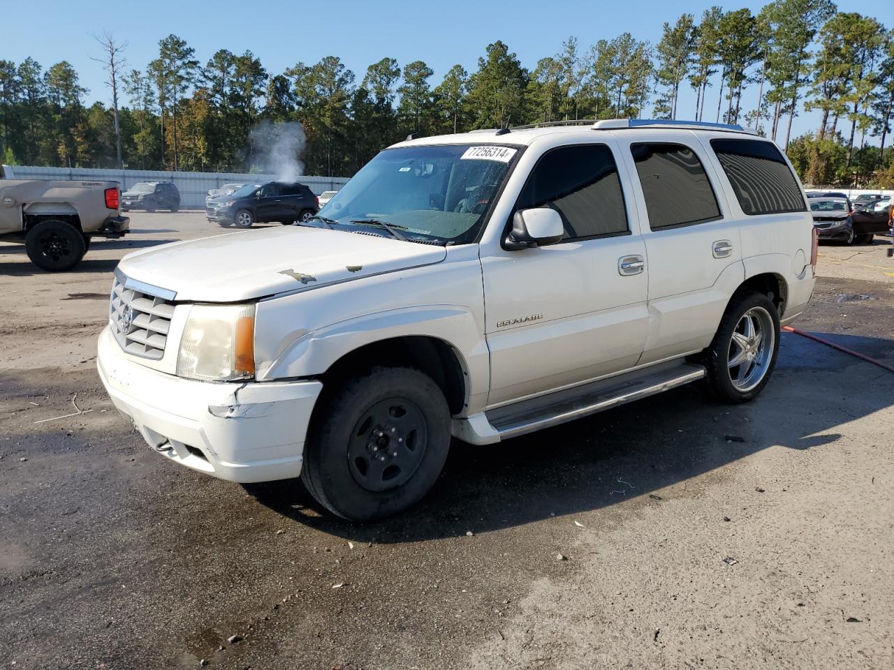 2005 Cadillac Escalade - Image 1