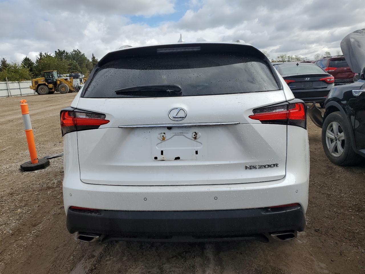 2015 Lexus Nx 200T VIN: JTJBARBZ5F2033723 Lot: 75695154