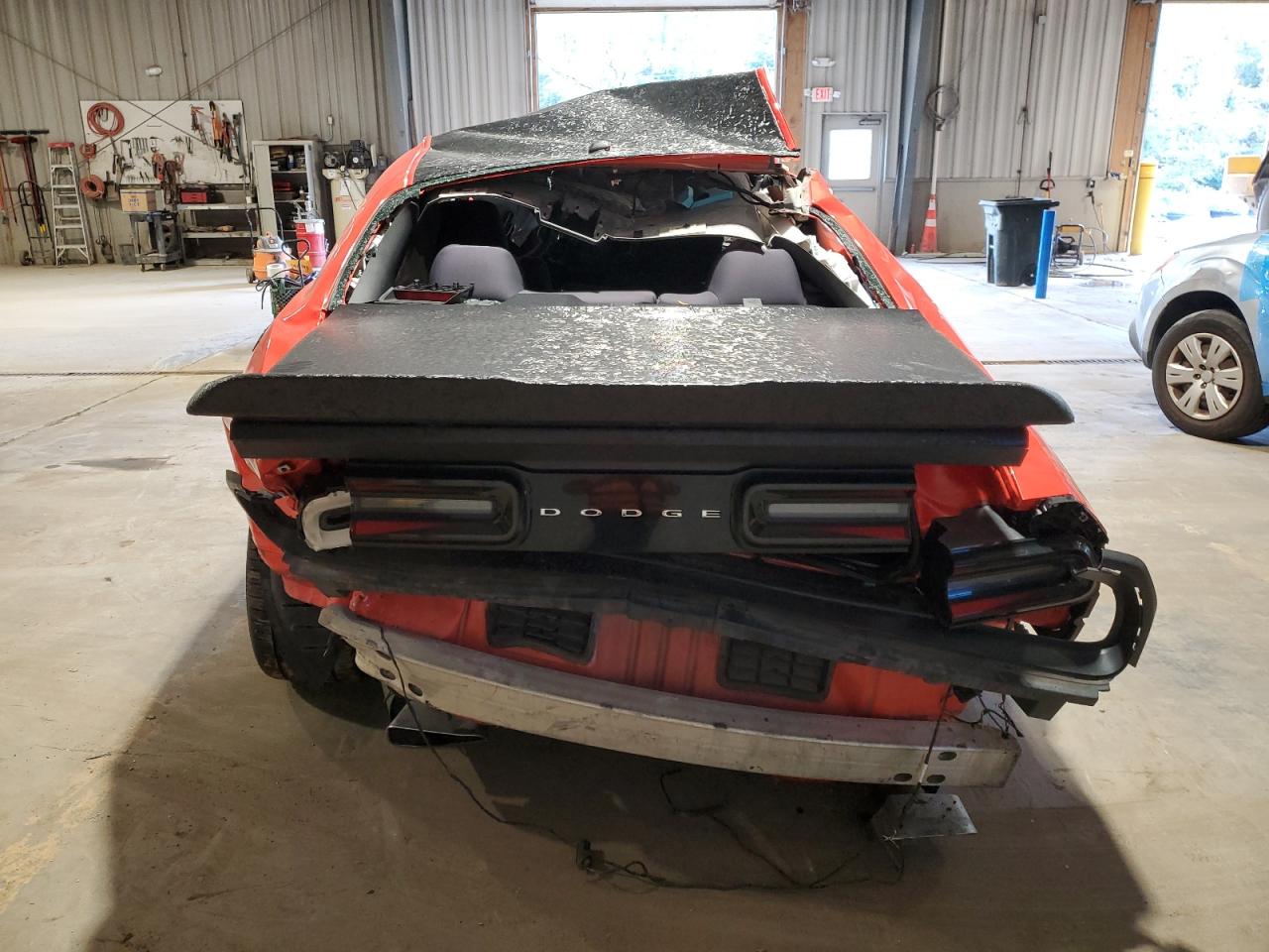 2017 Dodge Challenger R/T VIN: 2C3CDZBT2HH651932 Lot: 75521694