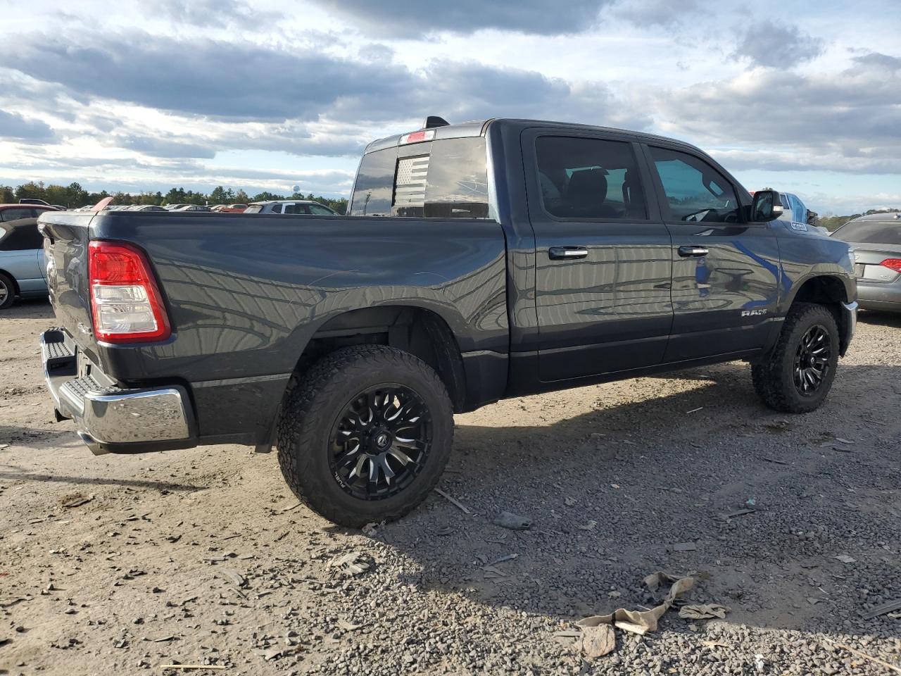 2019 RAM 1500 - Image 3