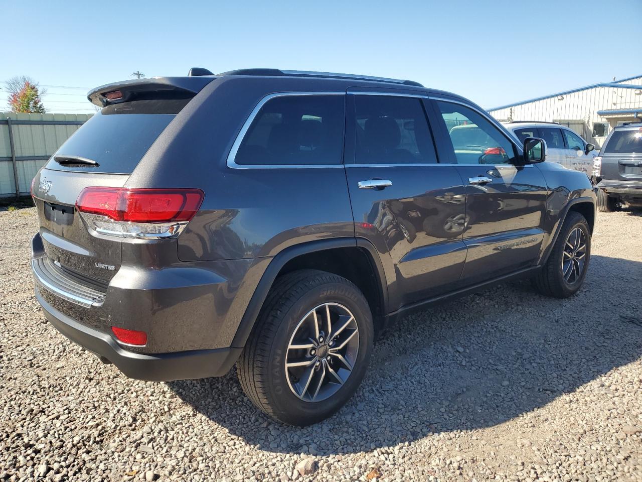 2020 Jeep Grand Cherokee - Image 3