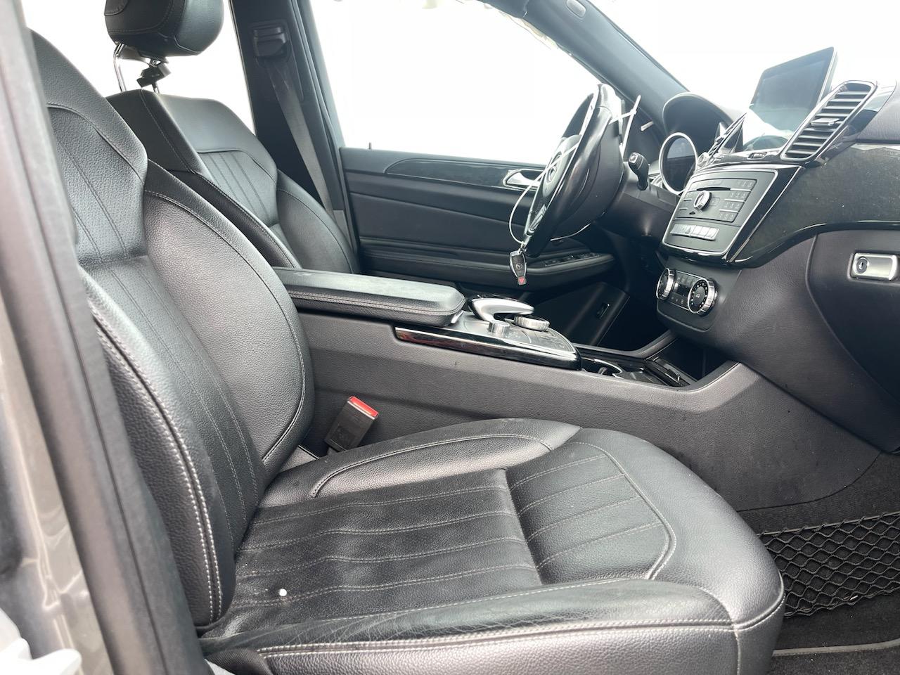 2017 Mercedes-Benz GLE - Image 10