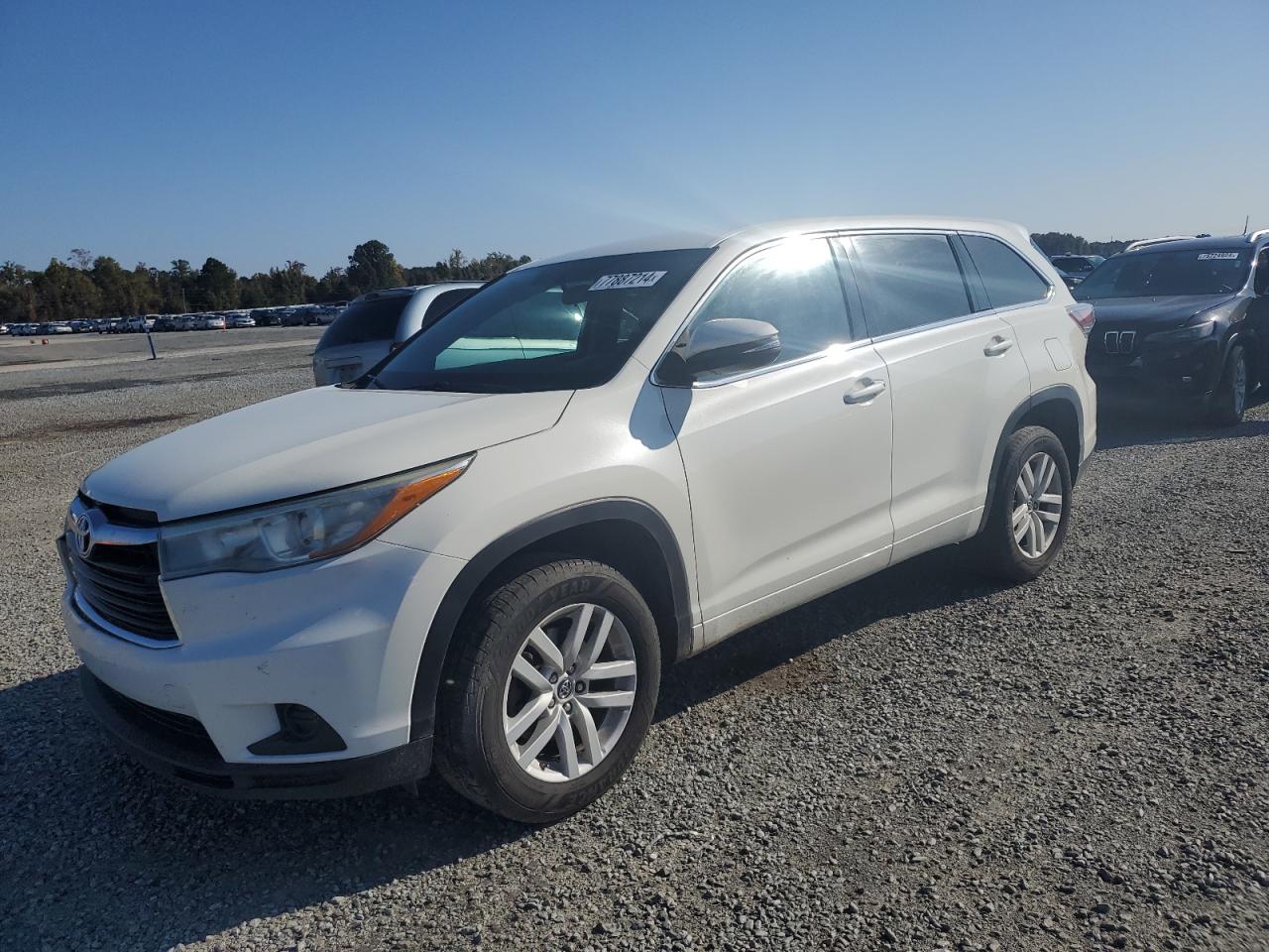 2016 TOYOTA HIGHLANDER