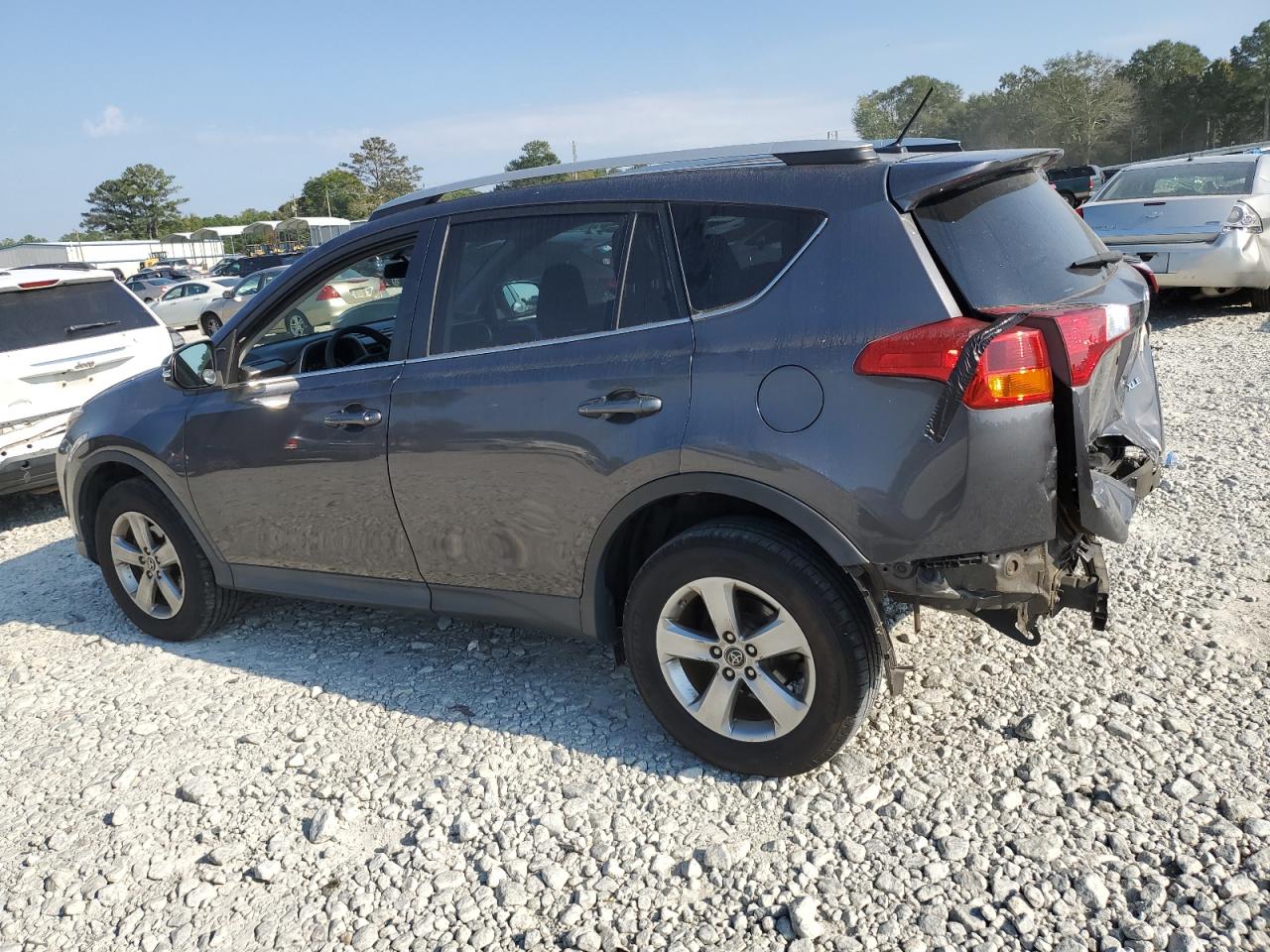 2T3WFREV6FW146294 2015 TOYOTA RAV 4 - Image 2