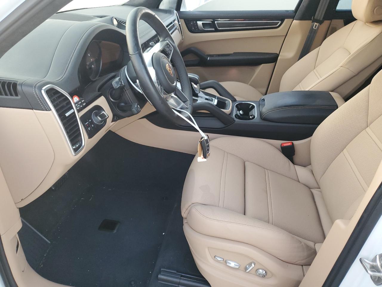 WP1AA2AY2PDA01640 2023 Porsche Cayenne Base