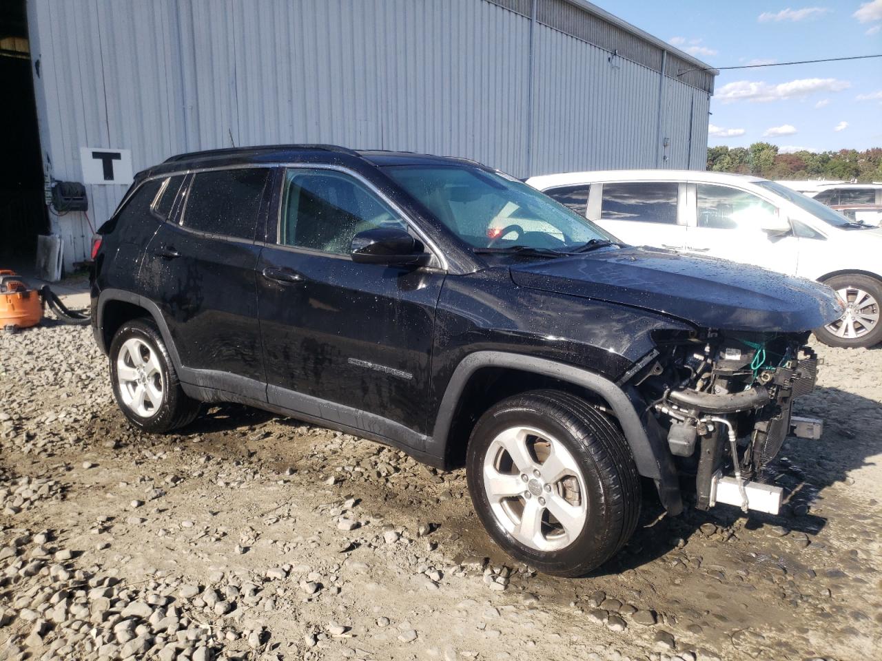 3C4NJDBB2MT562743 2021 Jeep Compass Latitude